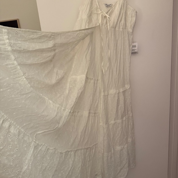 Miss Selfridge festival cotton broderie tie front tunic top - Picture 6 of 7